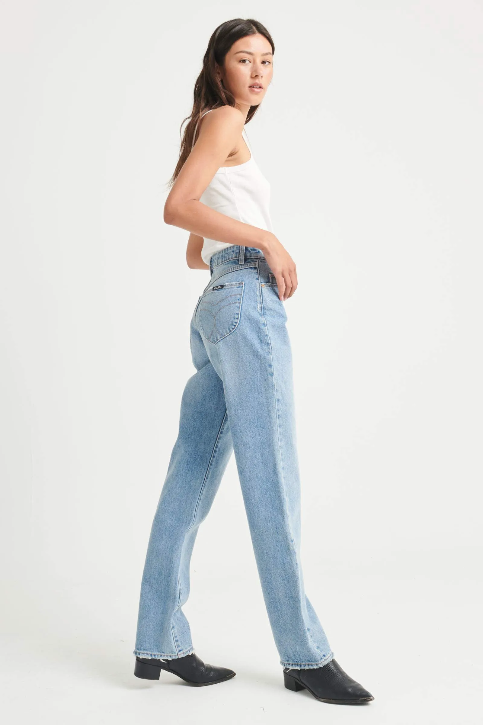 ROLLAS  Womens Classic Straight Jeans 90's Blue